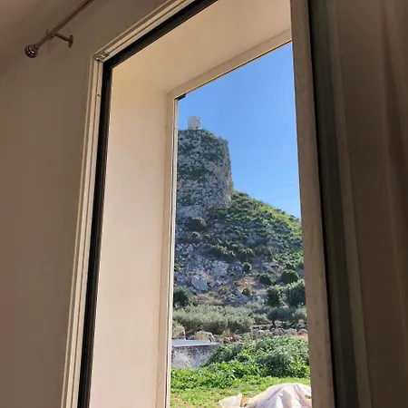 Vincent And Elen 2 Km From Zingaro Natural Reserve Scopello (Sicily)